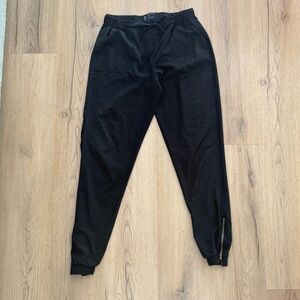 Albion Black Jetsetter Jogger Pants